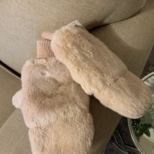 New With Tags- Lauren Conrad Gloves